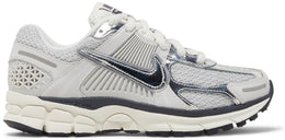 Nike Zoom Vomero 5 Photon Dust Metallic Silver (Damen)