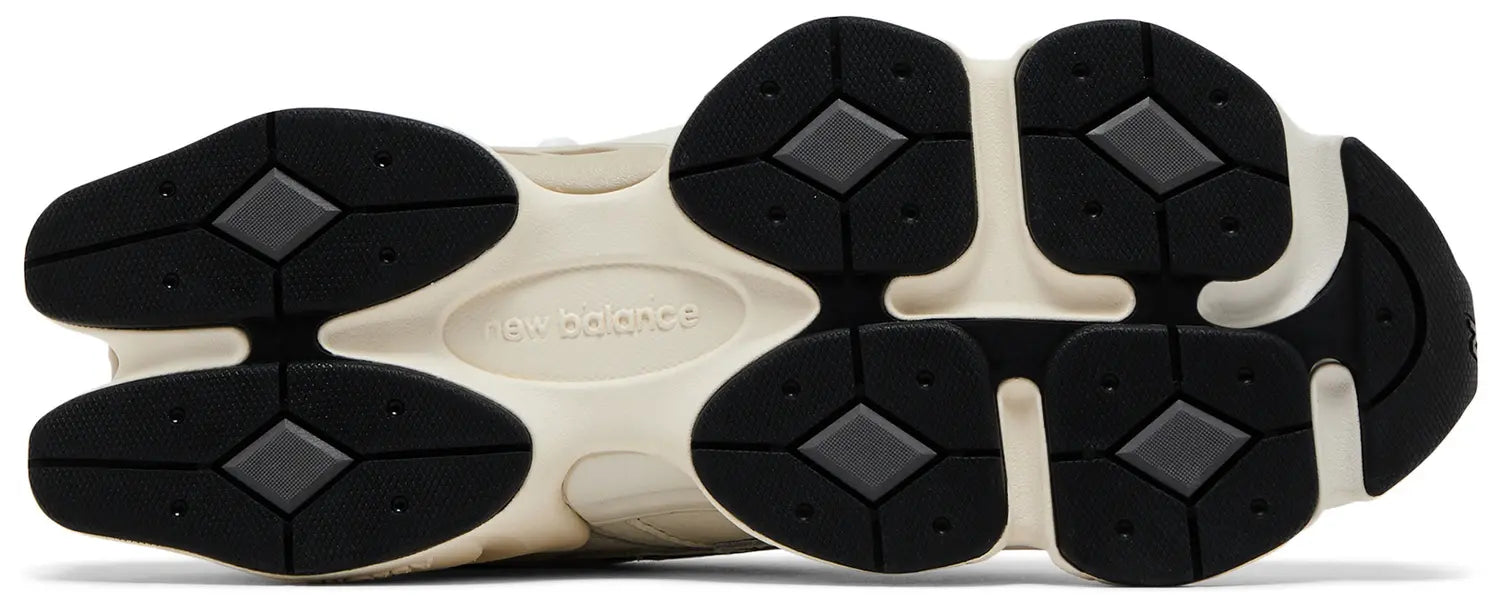 New Balance 9060 Sea Salt Castlerock