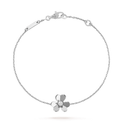 Van Cleef & Arpels Frivole bracelet, mini model 18K white gold, Diamond